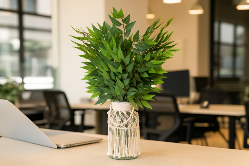Artificial Green Leaves Spray - 6 Stems