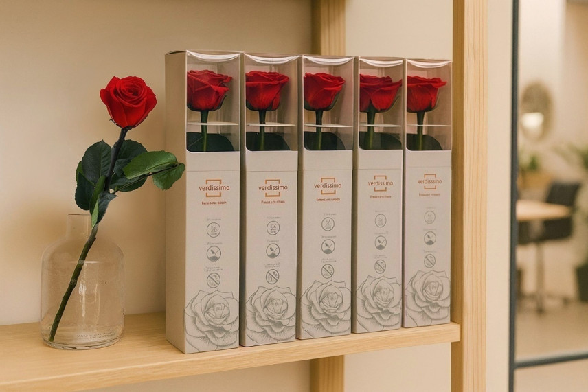 Preserved Roses on stem 12" - Gift Box 25 Units - Red