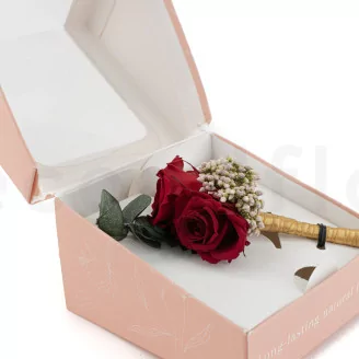 Boutonniere Red