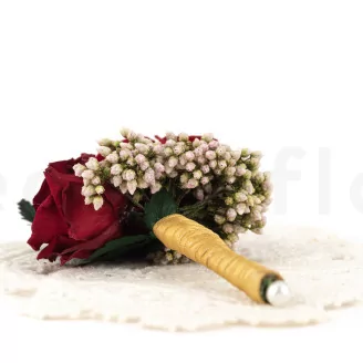 Boutonniere Red