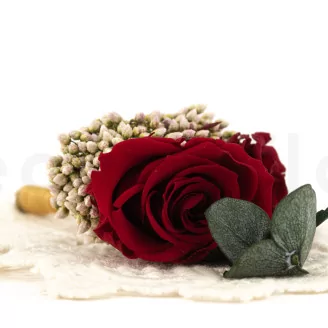 Boutonniere Red
