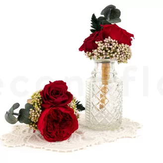 Boutonniere Red