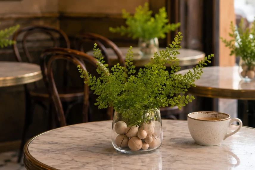 Preserved Lutti Fern - Fresh Green