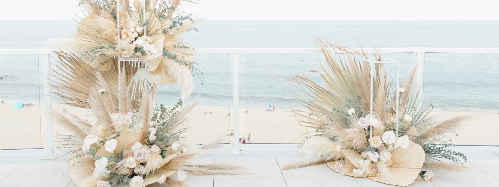 The ultimate checklist to optimize the cost of wedding flowers.